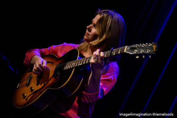 katie spencer - thiemeloods - concertfotografie